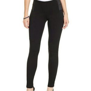 Kut from the Kloth Angie Skinny Leggings
Size Small